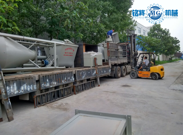 湖北麻城灌浆料生产线发货现场