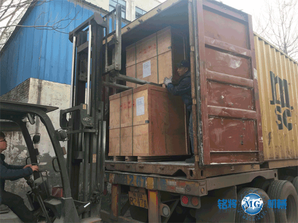 南非朋友的简易生产线已发货，请查收